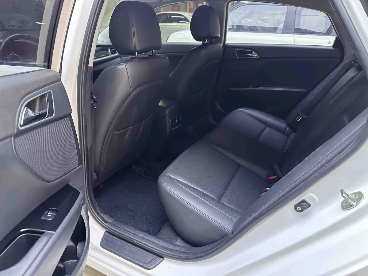 2017 Hyundai Mistra 1.8L 143HP L4 6AT,autocango,china used car exporter,china ev exporter,chinese used car exporter,chinese used ev exporter