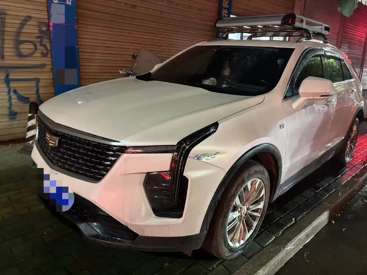 2023 Cadillac XT4 2.0T 237HP L4 9AT,autocango,china used car exporter,china ev exporter,chinese used car exporter,chinese used ev exporter