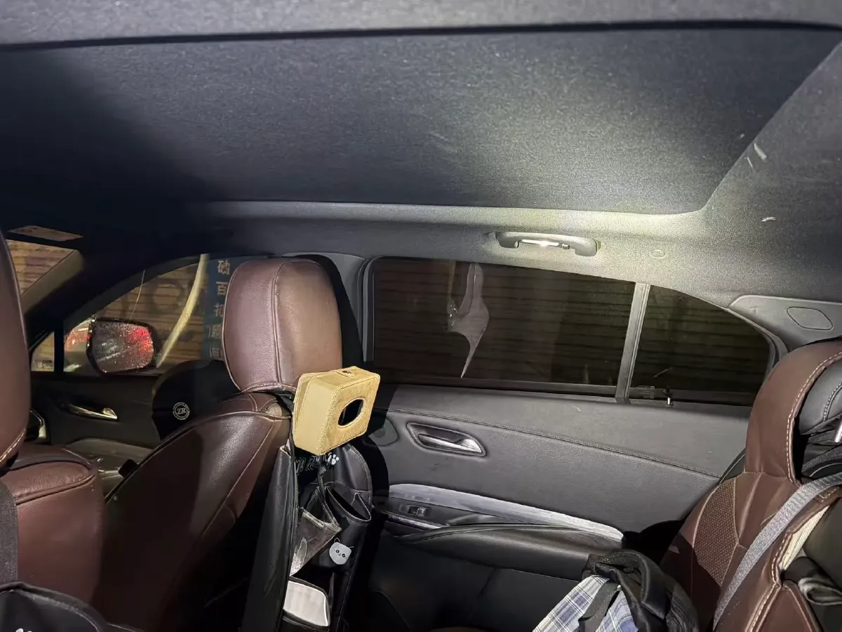 2023 Cadillac XT4 2.0T 237HP L4 9AT,autocango,china used car exporter,china ev exporter,chinese used car exporter,chinese used ev exporter