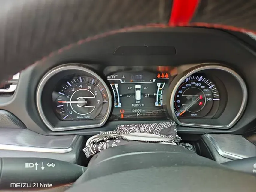 2018 Jeep Grand Commander 2.0T 265HP L4 9AT,autocango,china used car exporter,china ev exporter,chinese used car exporter,chinese used ev exporter