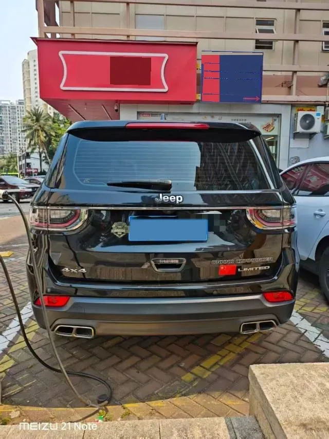 2018 Jeep Grand Commander 2.0T 265HP L4 9AT,autocango,china used car exporter,china ev exporter,chinese used car exporter,chinese used ev exporter