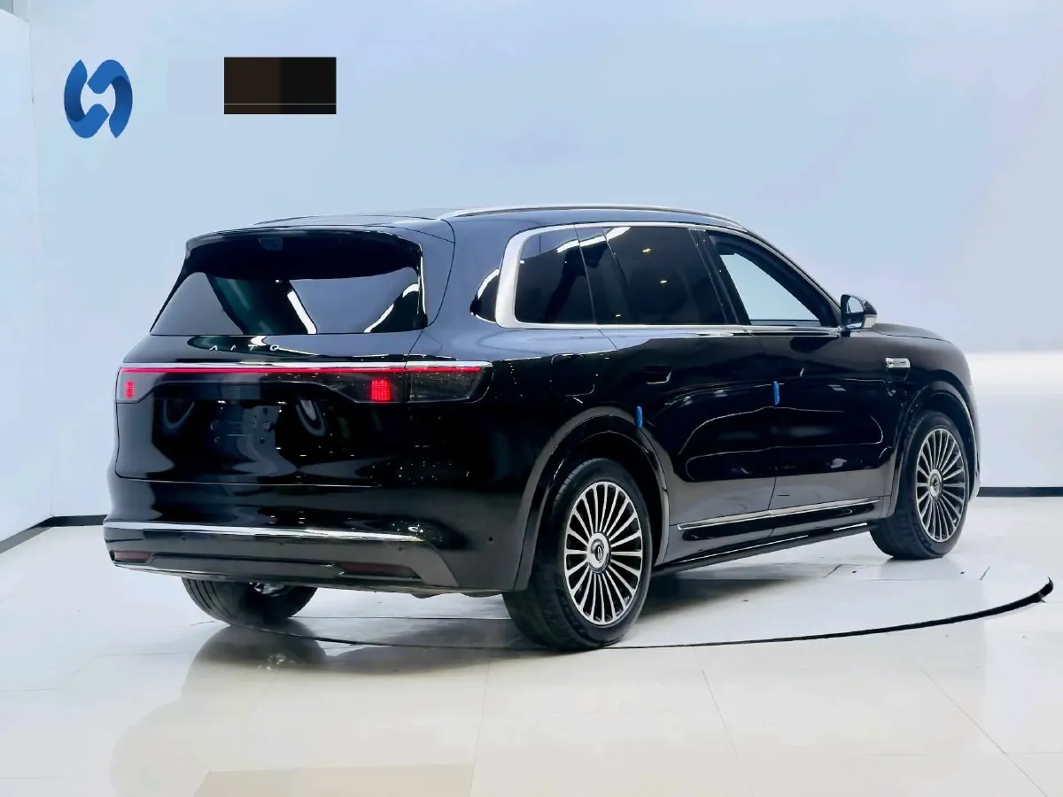 2025 AITO AITO M8 REEV 160HP REEV 53.4KWH,autocango,china used car exporter,china ev exporter,chinese used car exporter,chinese used ev exporter