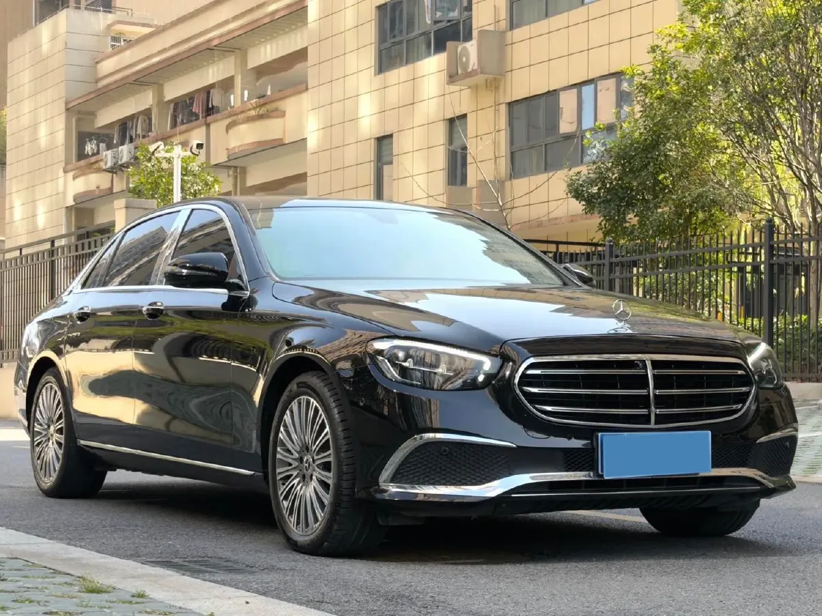 2022 Mercedes-Benz E Class 2.0T 258HP L4 9AT,autocango,china used car exporter,china ev exporter,chinese used car exporter,chinese used ev exporter