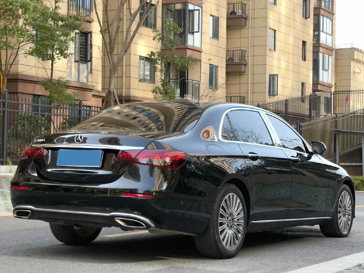 2022 Mercedes-Benz E Class 2.0T 258HP L4 9AT,autocango,china used car exporter,china ev exporter,chinese used car exporter,chinese used ev exporter