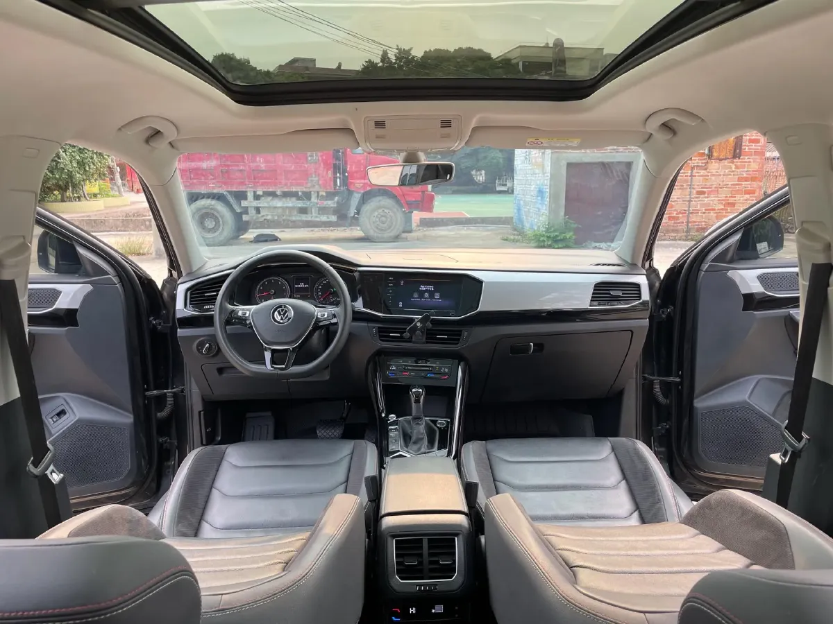 2021 Volkswagen Tayron 1.4T 150HP L4 7DCT,autocango,china used car exporter,china ev exporter,chinese used car exporter,chinese used ev exporter