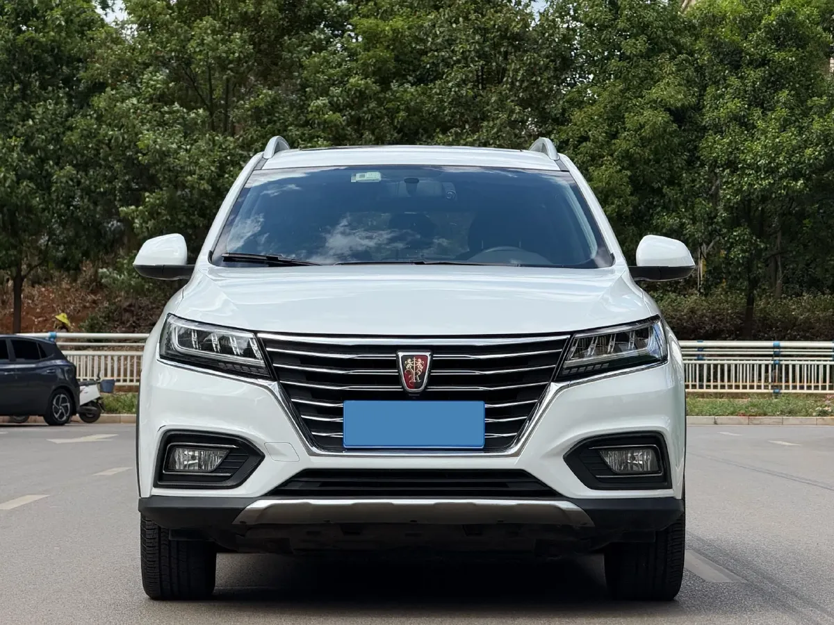 2020 Roewe i6 1.5T 169HP L4 7DCT,autocango,china used car exporter,china ev exporter,chinese used car exporter,chinese used ev exporter