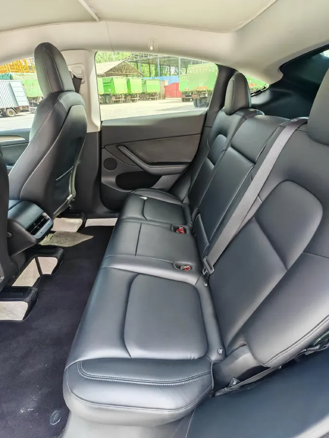 2022 Tesla Model Y BEV 60KWH,autocango,china used car exporter,china ev exporter,chinese used car exporter,chinese used ev exporter