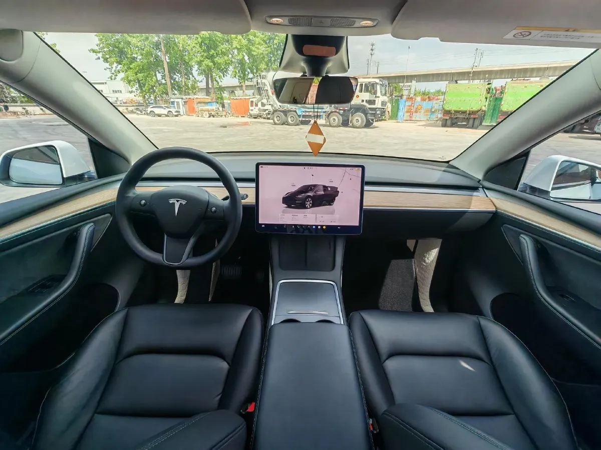 2022 Tesla Model Y BEV 60KWH,autocango,china used car exporter,china ev exporter,chinese used car exporter,chinese used ev exporter