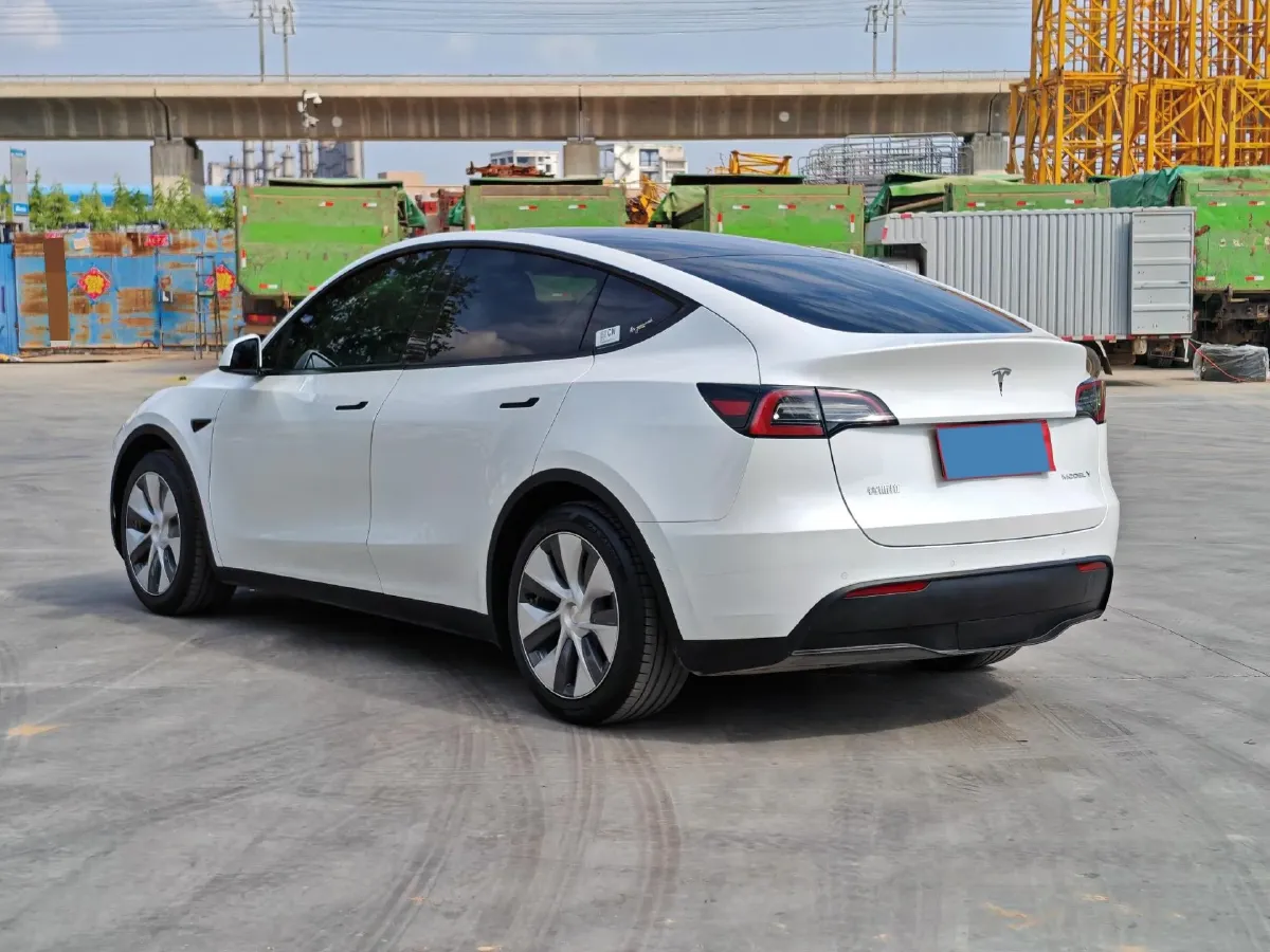 2022 Tesla Model Y BEV 60KWH,autocango,china used car exporter,china ev exporter,chinese used car exporter,chinese used ev exporter