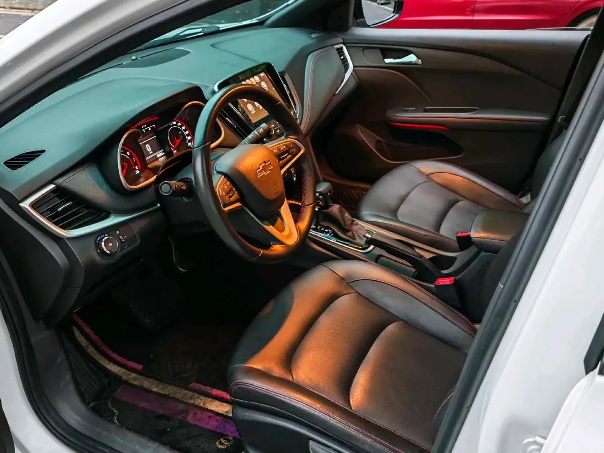 2019 Chevrolet Monza 1.3T 163HP L3 6AT,autocango,china used car exporter,china ev exporter,chinese used car exporter,chinese used ev exporter