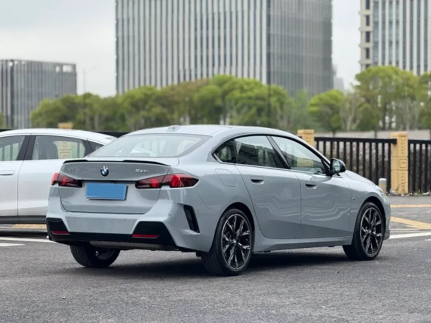 2025 JAC Refine RefineRF8 2.0T 253HP L4 8AT,autocango,china used car exporter,china ev exporter,chinese used car exporter,chinese used ev exporter