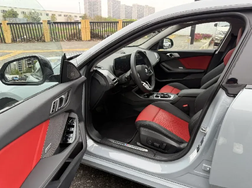 2025 JAC Refine RefineRF8 2.0T 253HP L4 8AT,autocango,china used car exporter,china ev exporter,chinese used car exporter,chinese used ev exporter