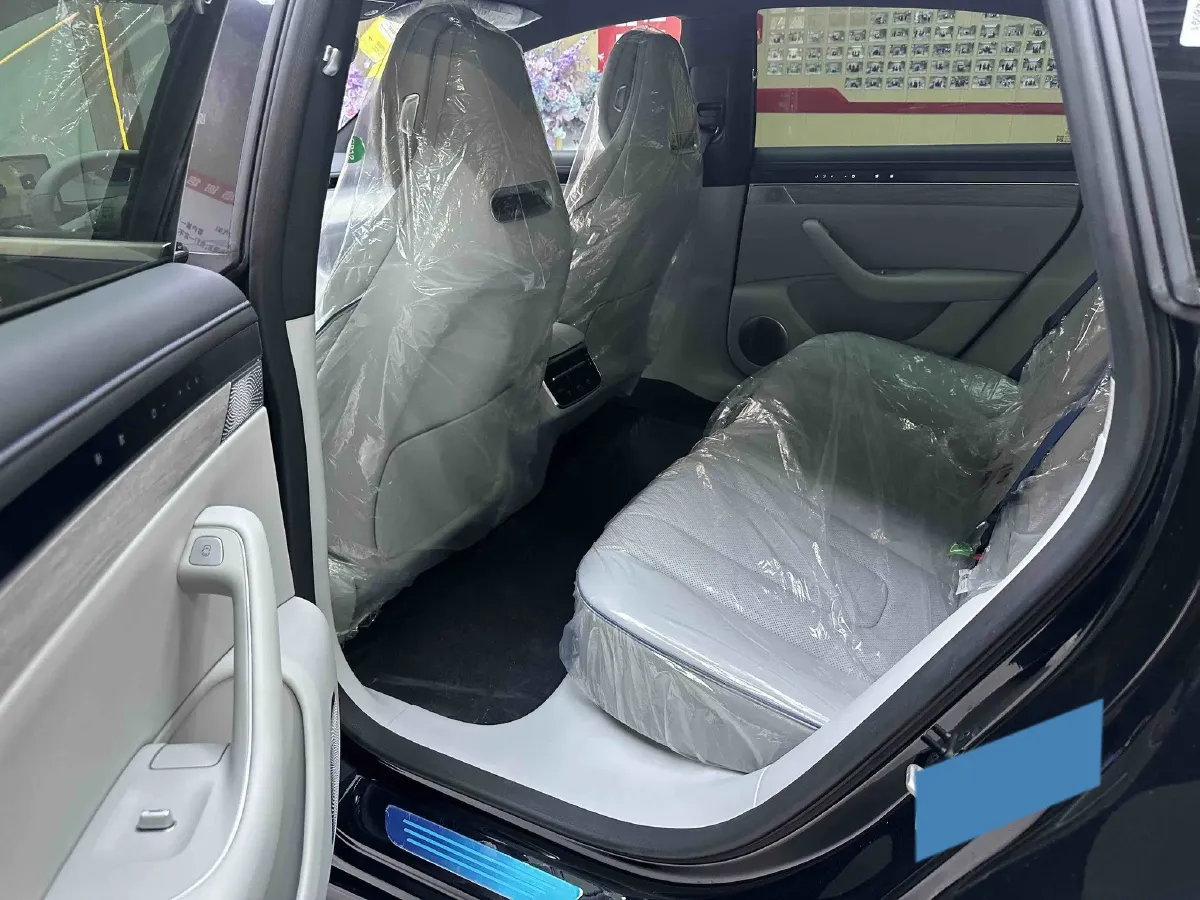 2024 Luxeed S7 BEV 62KWH,autocango,china used car exporter,china ev exporter,chinese used car exporter,chinese used ev exporter