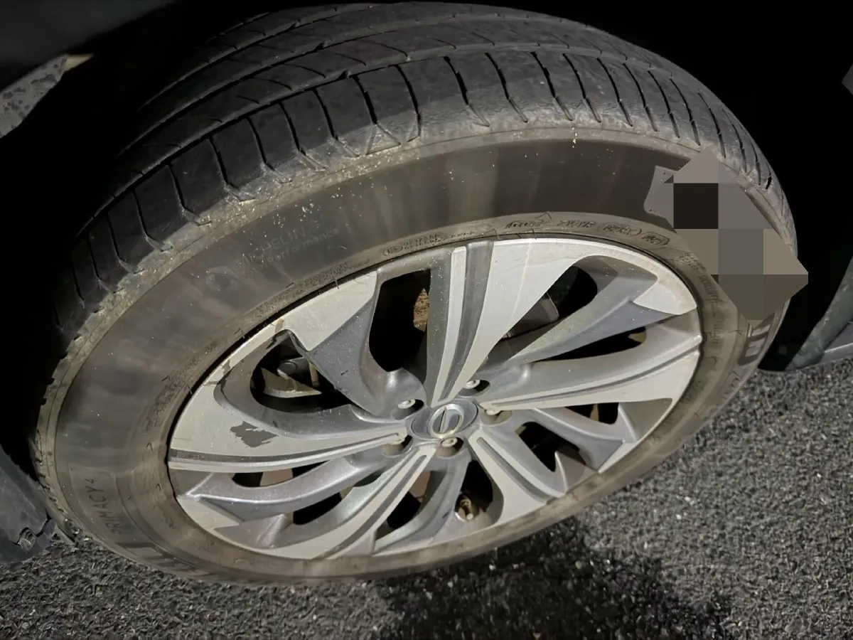 2021 GAC Trumpchi GS4 1.5T 169HP L4 6AT,autocango,china used car exporter,china ev exporter,chinese used car exporter,chinese used ev exporter