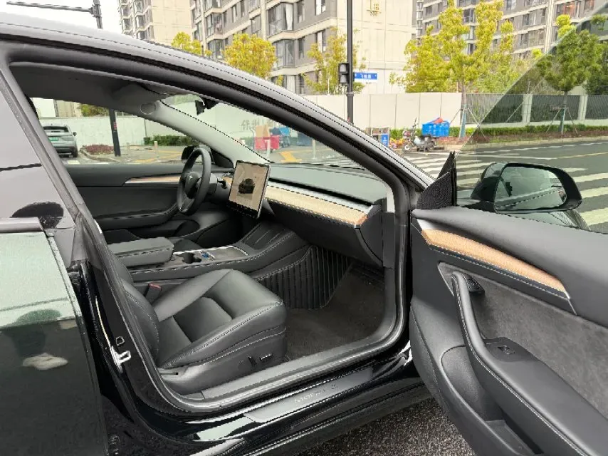 2022 Chevrolet Blazer 2.0T 237HP L4 9AT,autocango,china used car exporter,china ev exporter,chinese used car exporter,chinese used ev exporter