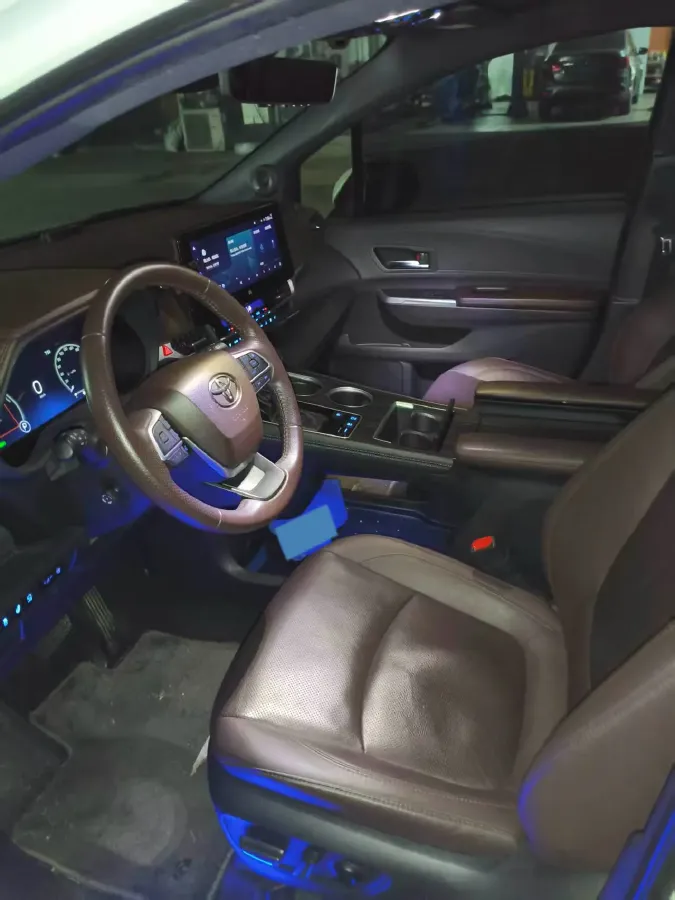 2021 Toyota Sienna 2.5L 192HP L4 E-CVT Hybrid,autocango,china used car exporter,china ev exporter,chinese used car exporter,chinese used ev exporter