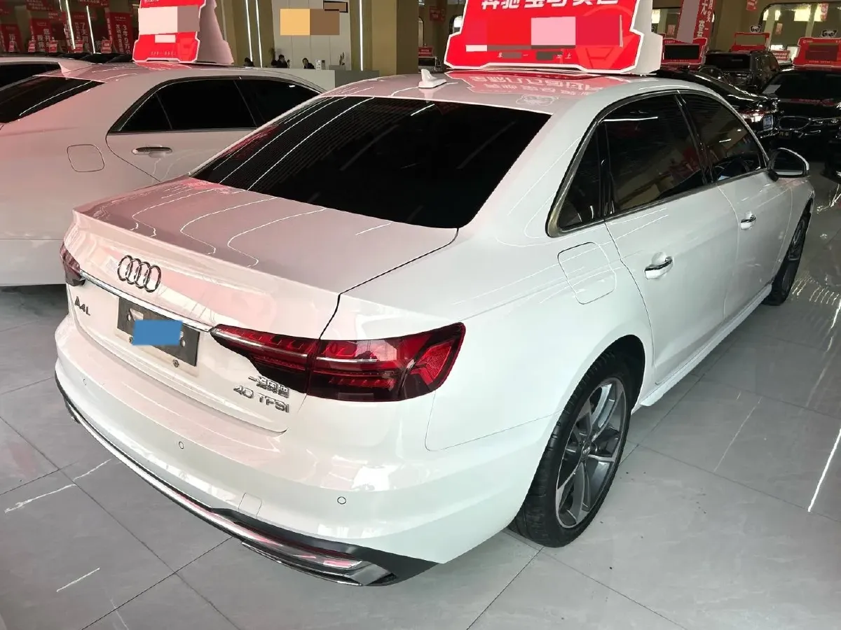 2020 Audi A4L 2.0T 190HP L4 7DCT,autocango,china used car exporter,china ev exporter,chinese used car exporter,chinese used ev exporter