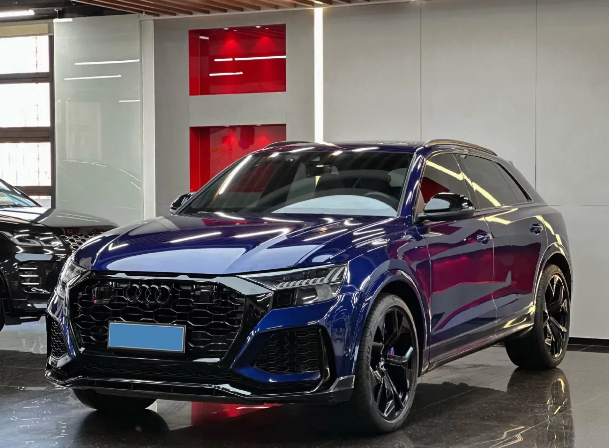 2021 Audi RS Q8 4.0T 600HP V8 8AT,autocango,china used car exporter,china ev exporter,chinese used car exporter,chinese used ev exporter