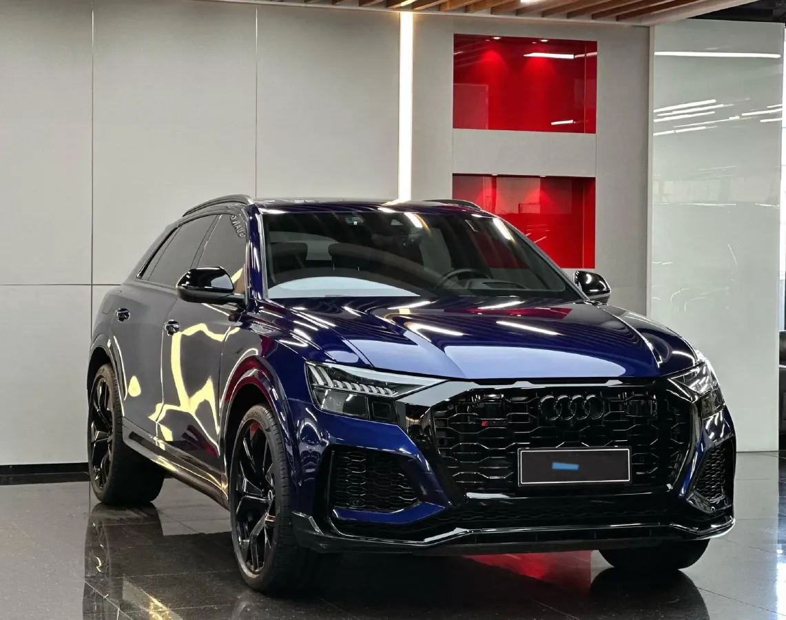 2021 Audi RS Q8 4.0T 600HP V8 8AT,autocango,china used car exporter,china ev exporter,chinese used car exporter,chinese used ev exporter