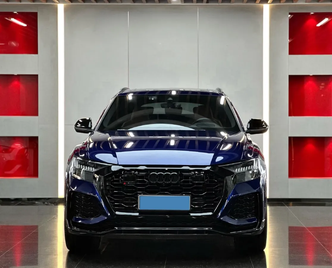 2021 Audi RS Q8 4.0T 600HP V8 8AT,autocango,china used car exporter,china ev exporter,chinese used car exporter,chinese used ev exporter