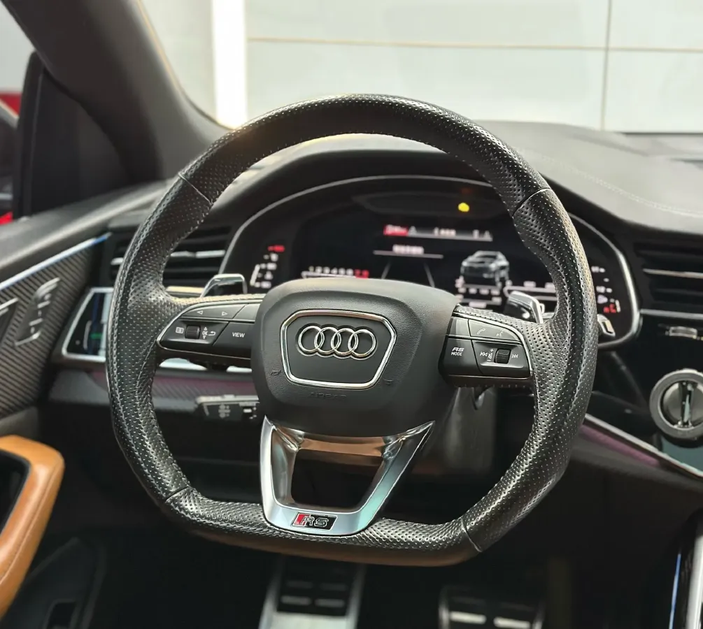 2021 Audi RS Q8 4.0T 600HP V8 8AT,autocango,china used car exporter,china ev exporter,chinese used car exporter,chinese used ev exporter