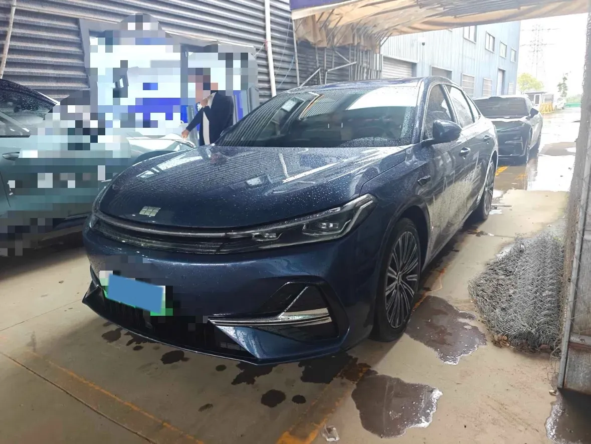 2025 Geely Galaxy A7 1.5L 112HP L4 1DHT PHEV,autocango,china used car exporter,china ev exporter,chinese used car exporter,chinese used ev exporter
