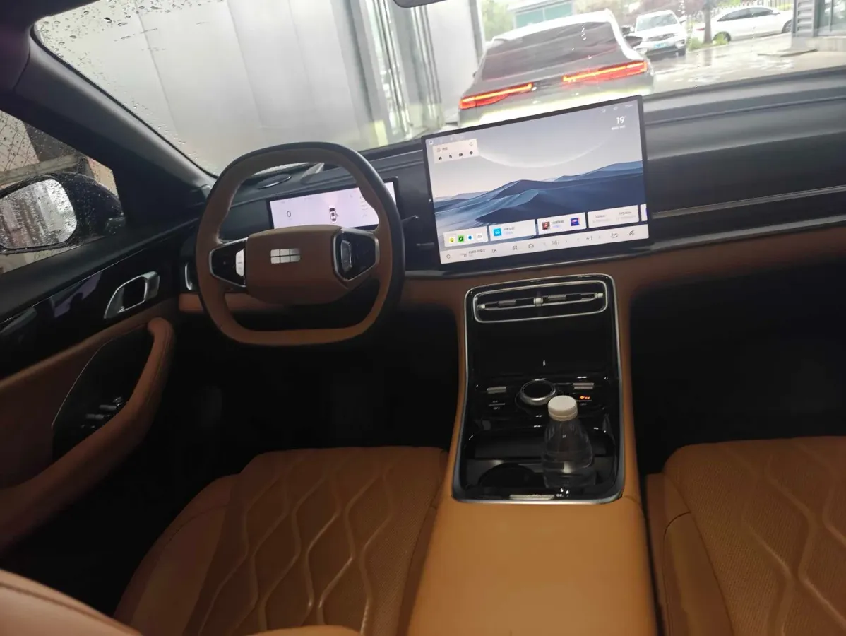 2025 Geely Galaxy A7 1.5L 112HP L4 1DHT PHEV,autocango,china used car exporter,china ev exporter,chinese used car exporter,chinese used ev exporter