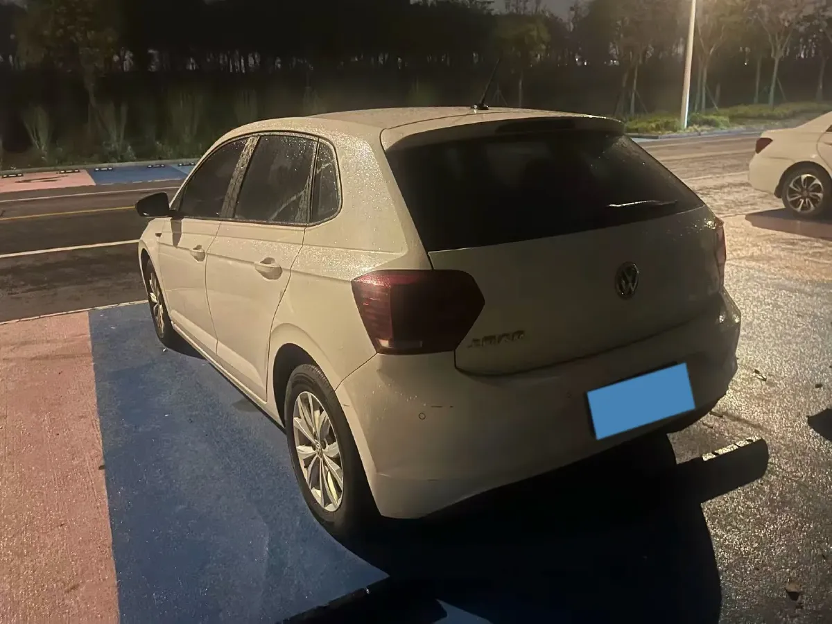 2019 Volkswagen Polo 1.5L 113HP L4 6AT,autocango,china used car exporter,china ev exporter,chinese used car exporter,chinese used ev exporter