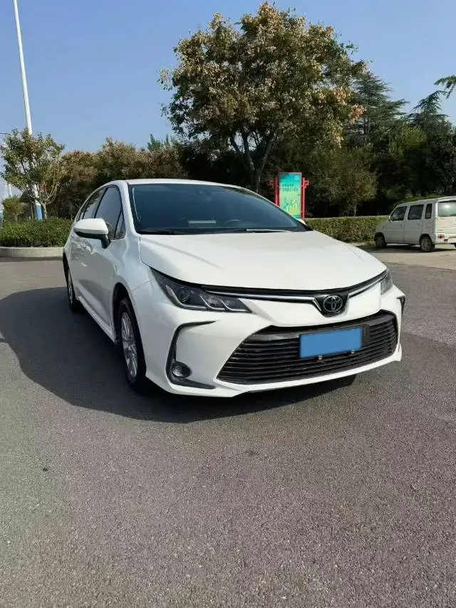 2021 Toyota Corolla 1.2T 116HP L4 CVT,autocango,china used car exporter,china ev exporter,chinese used car exporter,chinese used ev exporter