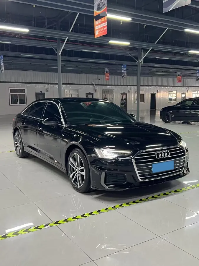 2021 Audi A6L 2.0T 190HP L4 7DCT,autocango,china used car exporter,china ev exporter,chinese used car exporter,chinese used ev exporter