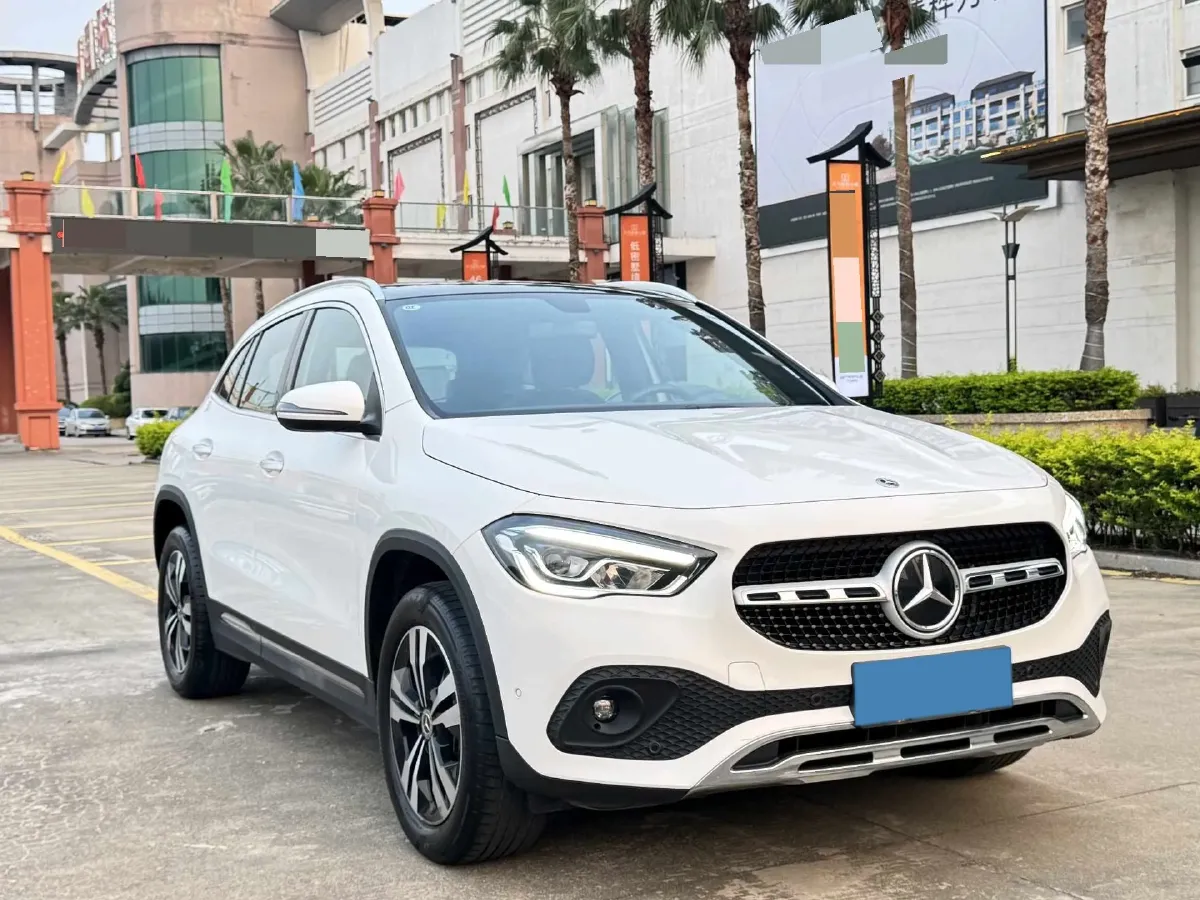 2020 Mercedes-Benz GLA Class 1.3T 163HP L4 7DCT,autocango,china used car exporter,china ev exporter,chinese used car exporter,chinese used ev exporter