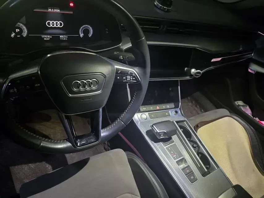 2020 Audi A6L 2.0T 252HP L4 7DCT PHEV 14.1KWH,autocango,china used car exporter,china ev exporter,chinese used car exporter,chinese used ev exporter