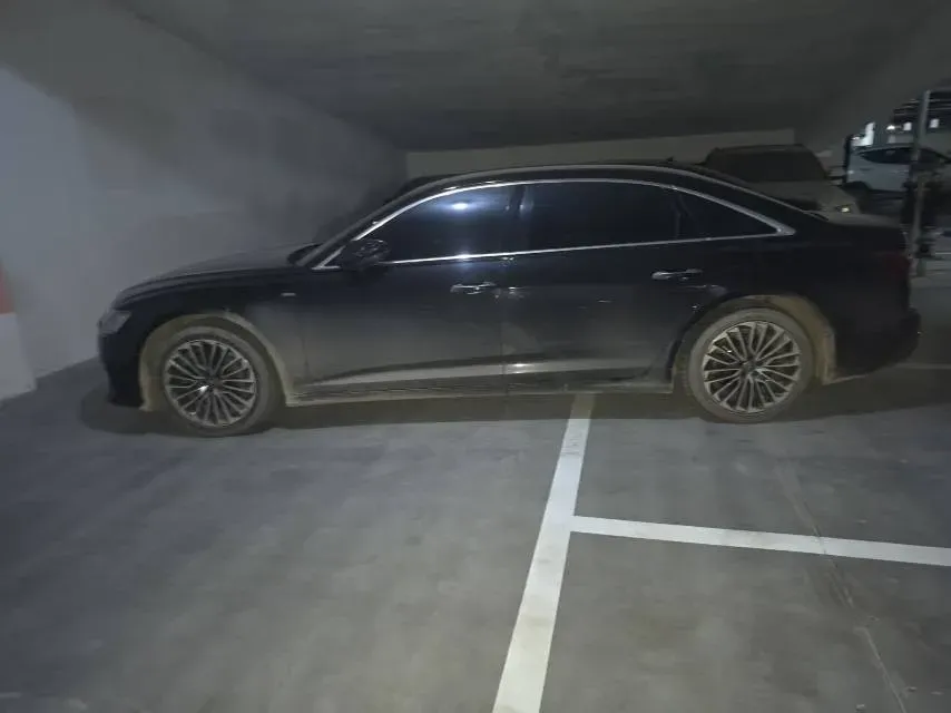 2020 Audi A6L 2.0T 252HP L4 7DCT PHEV 14.1KWH,autocango,china used car exporter,china ev exporter,chinese used car exporter,chinese used ev exporter