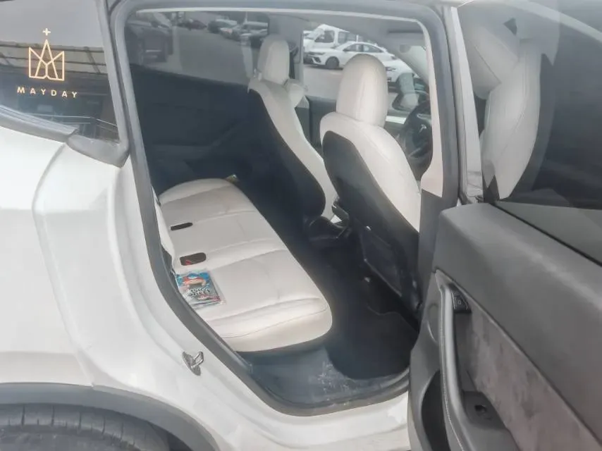 2021 MINI COUNTRYMAN 1.5T 136HP L3 8AT,autocango,china used car exporter,china ev exporter,chinese used car exporter,chinese used ev exporter