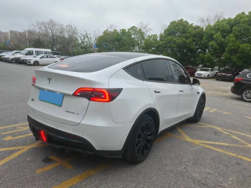 2021 MINI COUNTRYMAN 1.5T 136HP L3 8AT,autocango,china used car exporter,china ev exporter,chinese used car exporter,chinese used ev exporter