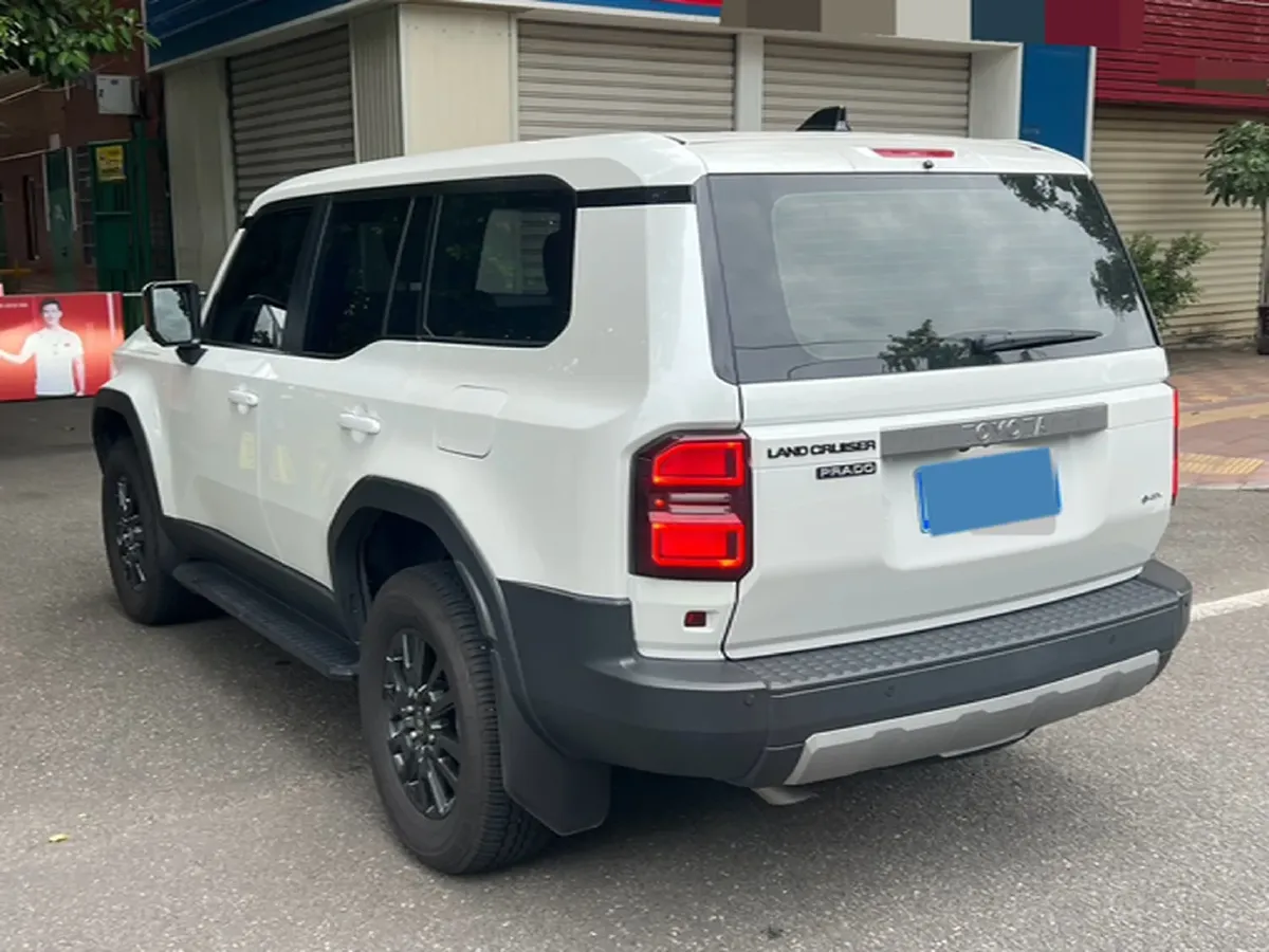 2024 Toyota Land Cruiser Prado 2.4T 282HP L4 8AT Hybrid,autocango,china used car exporter,china ev exporter,chinese used car exporter,chinese used ev exporter
