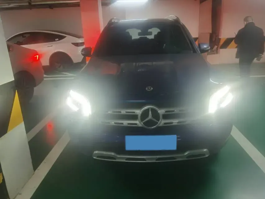 2021 Mercedes-Benz GLB Class 1.3T 163HP L4 7DCT,autocango,china used car exporter,china ev exporter,chinese used car exporter,chinese used ev exporter