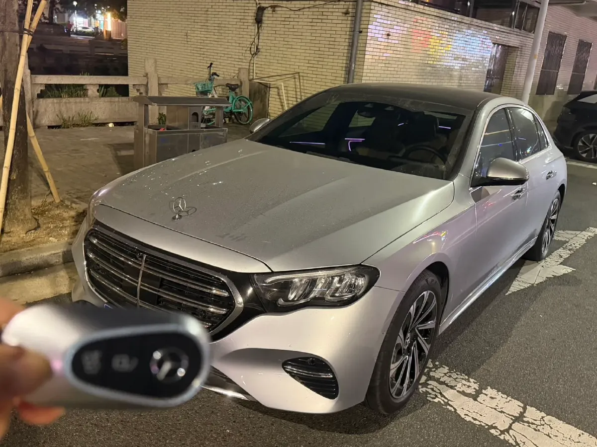 2024 Mercedes-Benz E Class 2.0T 258HP L4 9AT,autocango,china used car exporter,china ev exporter,chinese used car exporter,chinese used ev exporter