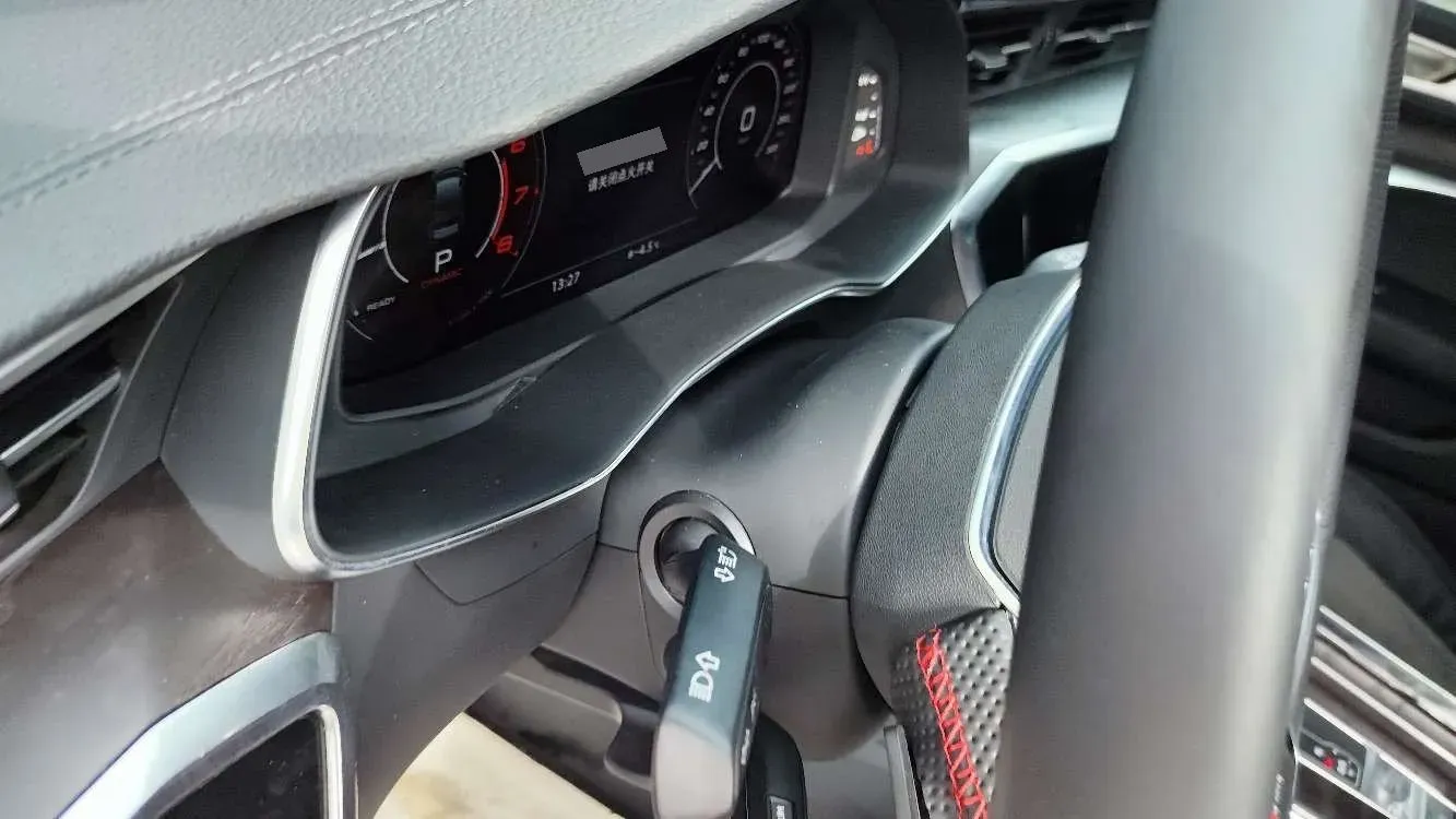 2024 Audi A6L 2.0T 245HP L4 7DCT,autocango,china used car exporter,china ev exporter,chinese used car exporter,chinese used ev exporter