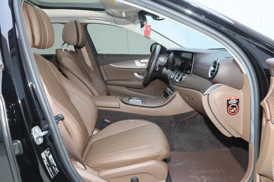 2021 Mercedes-Benz E Class 2.0T 258HP L4 9AT,autocango,china used car exporter,china ev exporter,chinese used car exporter,chinese used ev exporter