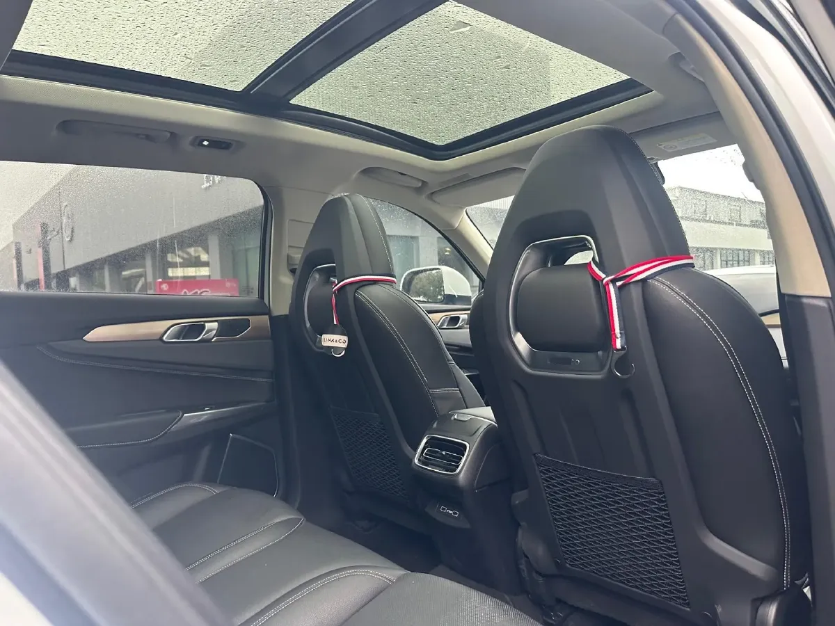 2019 LYNK&CO 01 2.0T 190HP L4 6AT,autocango,china used car exporter,china ev exporter,chinese used car exporter,chinese used ev exporter