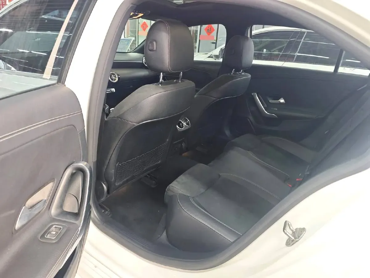 2021 Mercedes-Benz A Class 1.3T 163HP L4 7DCT,autocango,china used car exporter,china ev exporter,chinese used car exporter,chinese used ev exporter