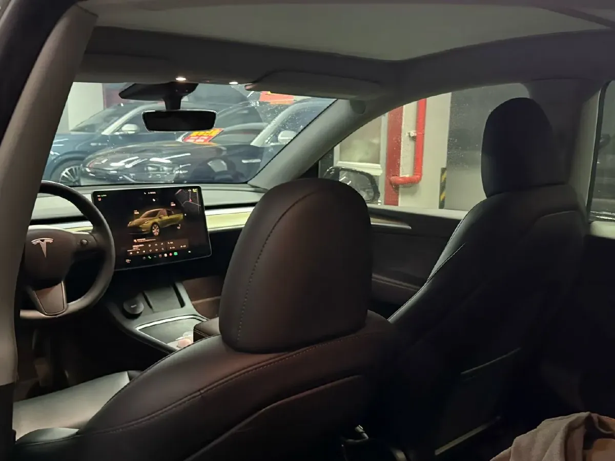 2022 Tesla Model Y BEV 60KWH,autocango,china used car exporter,china ev exporter,chinese used car exporter,chinese used ev exporter