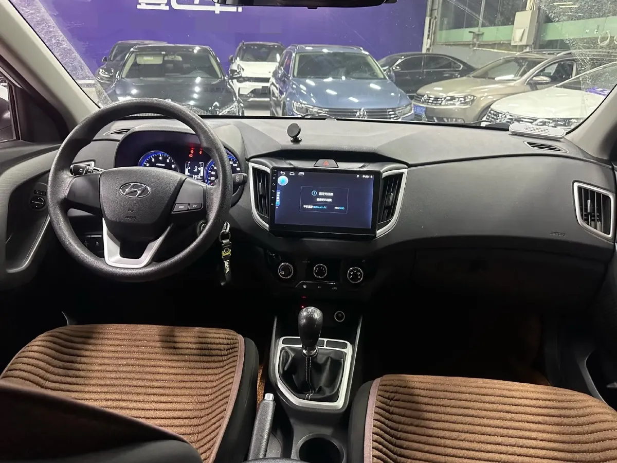 2017 Hyundai ix25 1.6L 125HP L4 6MT,autocango,china used car exporter,china ev exporter,chinese used car exporter,chinese used ev exporter