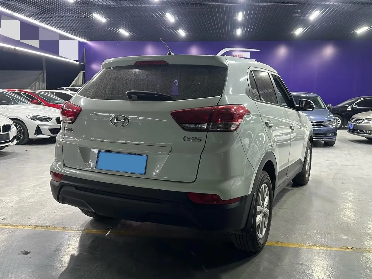 2017 Hyundai ix25 1.6L 125HP L4 6MT,autocango,china used car exporter,china ev exporter,chinese used car exporter,chinese used ev exporter