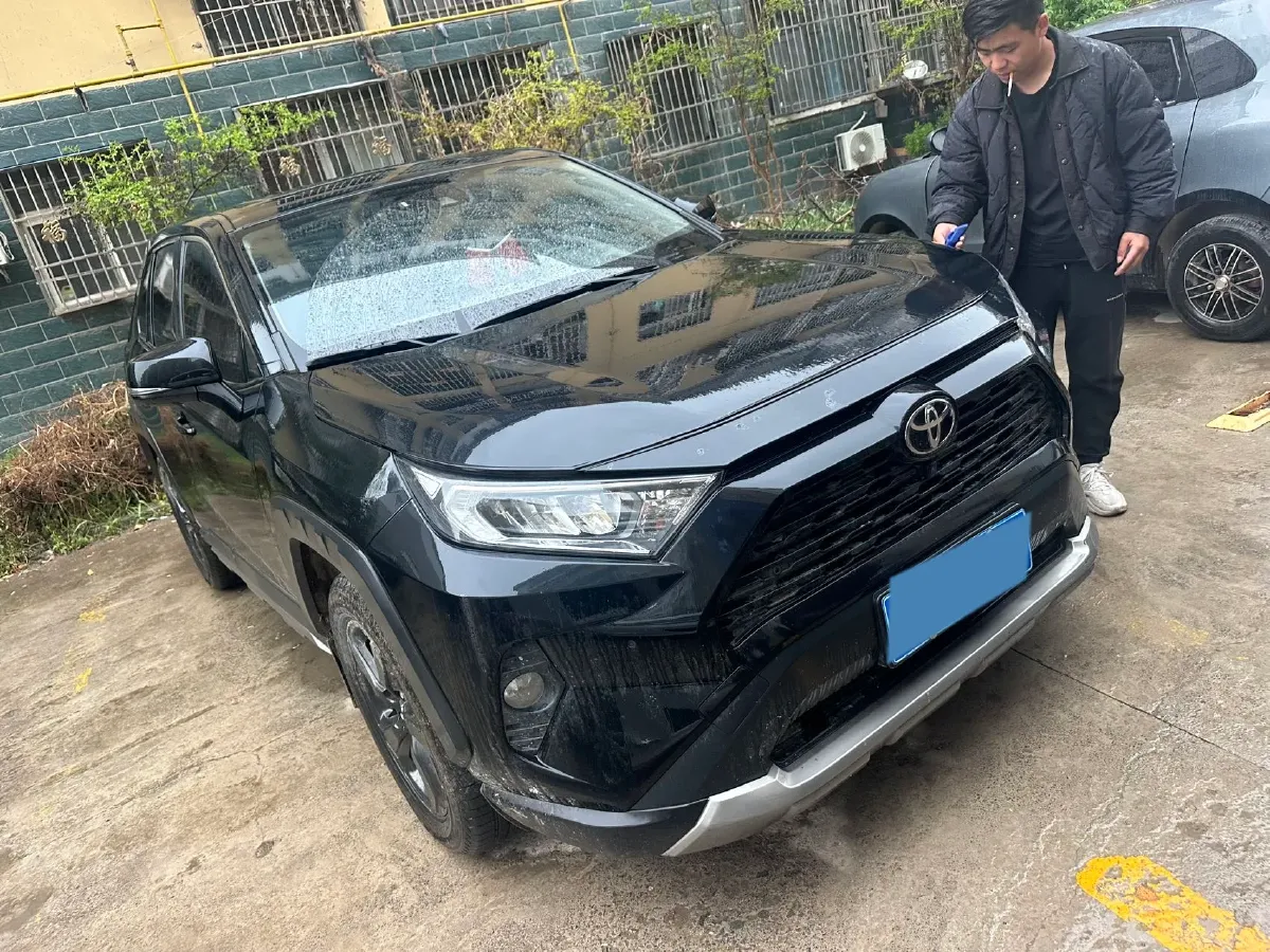 2022 Toyota RAV4 2.0L 171HP L4 CVT,autocango,china used car exporter,china ev exporter,chinese used car exporter,chinese used ev exporter