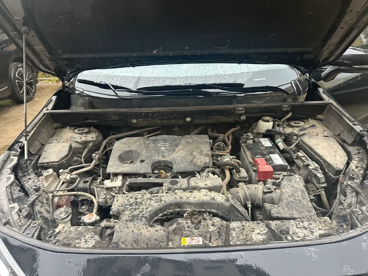 2022 Toyota RAV4 2.0L 171HP L4 CVT,autocango,china used car exporter,china ev exporter,chinese used car exporter,chinese used ev exporter