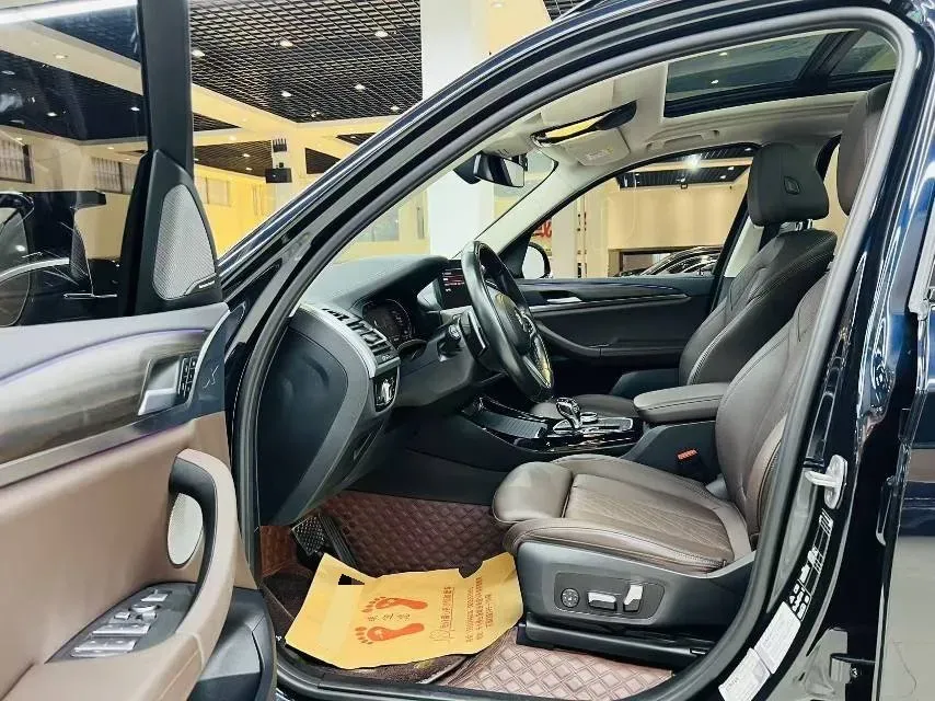 2022 BMW X3 2.0T 252HP L4 8AT,autocango,china used car exporter,china ev exporter,chinese used car exporter,chinese used ev exporter