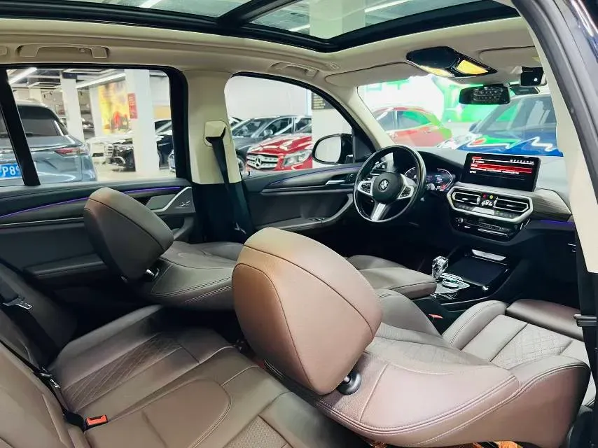 2022 BMW X3 2.0T 252HP L4 8AT,autocango,china used car exporter,china ev exporter,chinese used car exporter,chinese used ev exporter