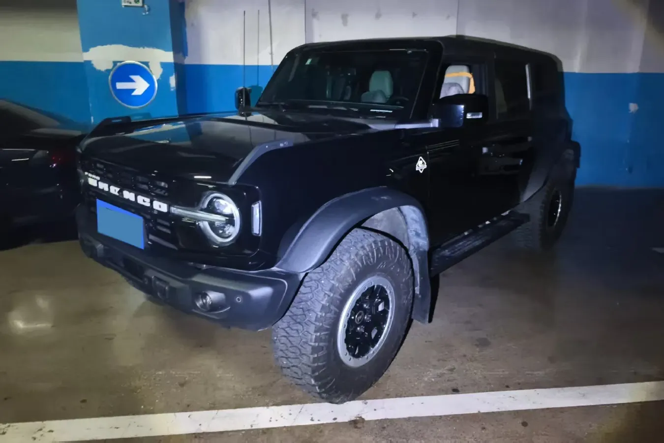 2024 Ford Bronco 2.3T 275HP L4 10AT,autocango,china used car exporter,china ev exporter,chinese used car exporter,chinese used ev exporter